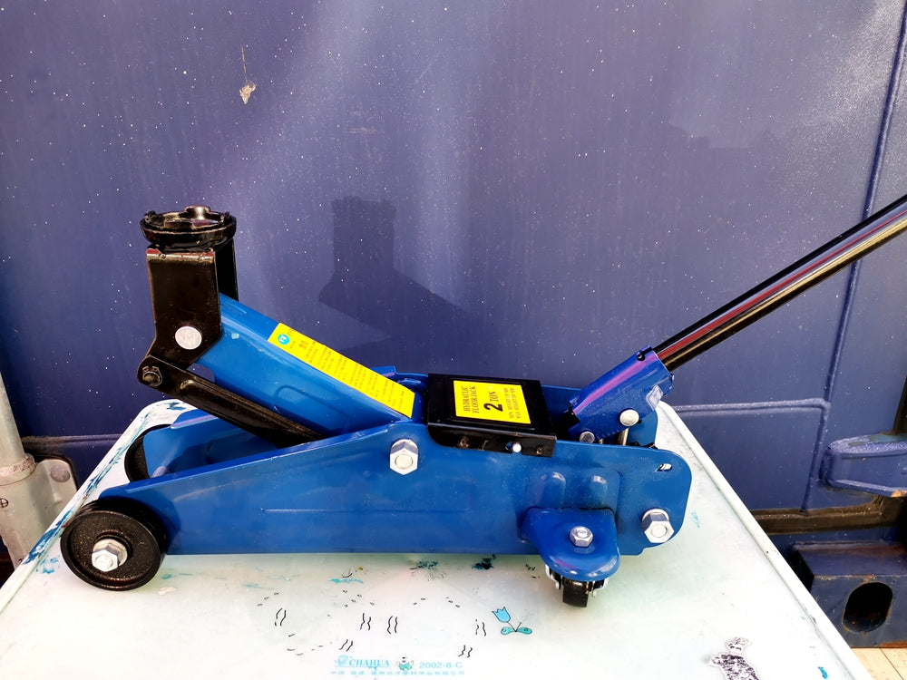 Horizontal Hydraulic 2 Ton Low Profile Floor Jack Hydraulic